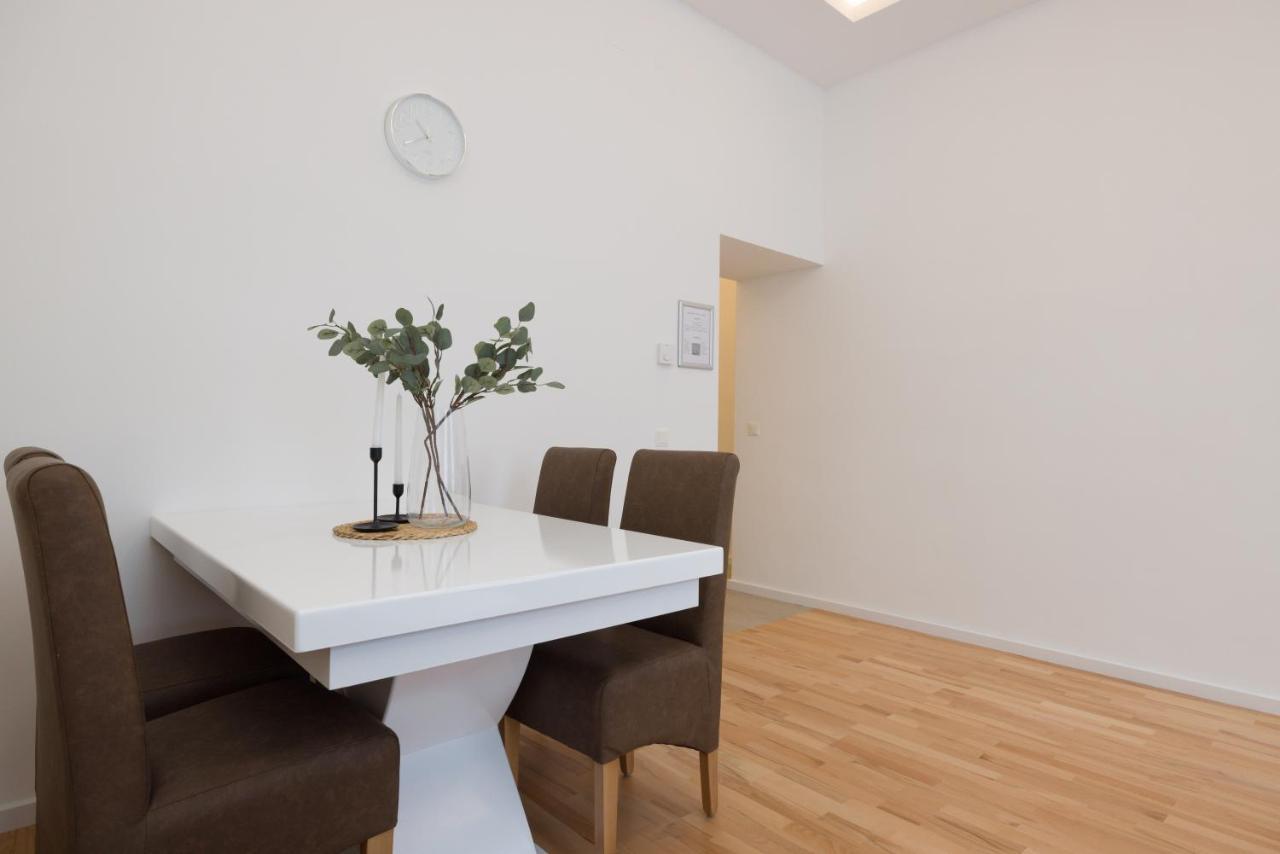 וינה Relax Apartments 1120 מראה חיצוני תמונה